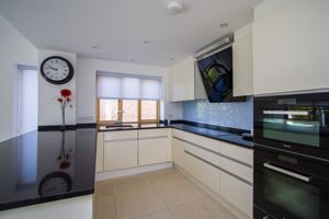 Photo 18- click for photo gallery